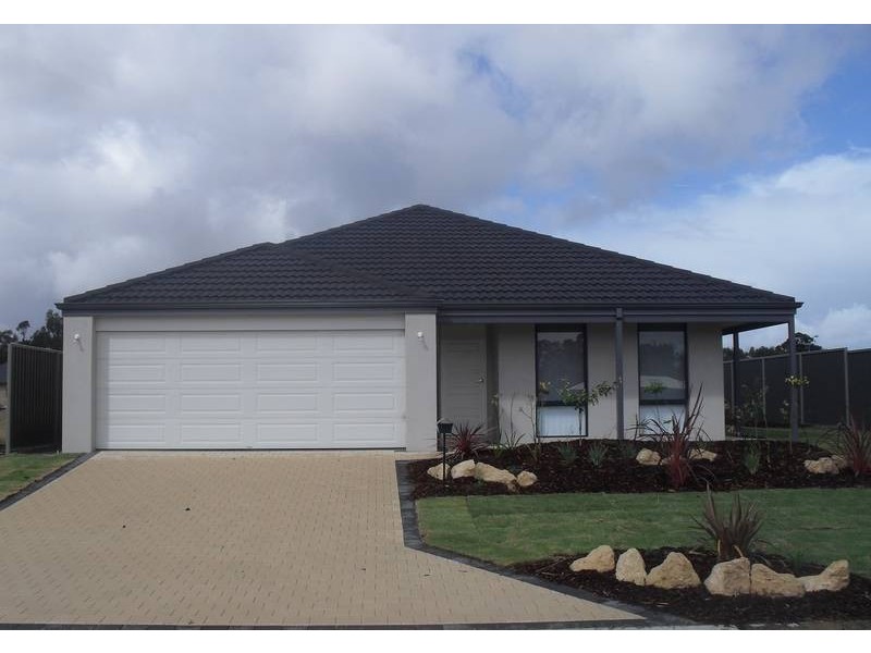 6 Lyttleton Lane, Pinjarra WA 6208