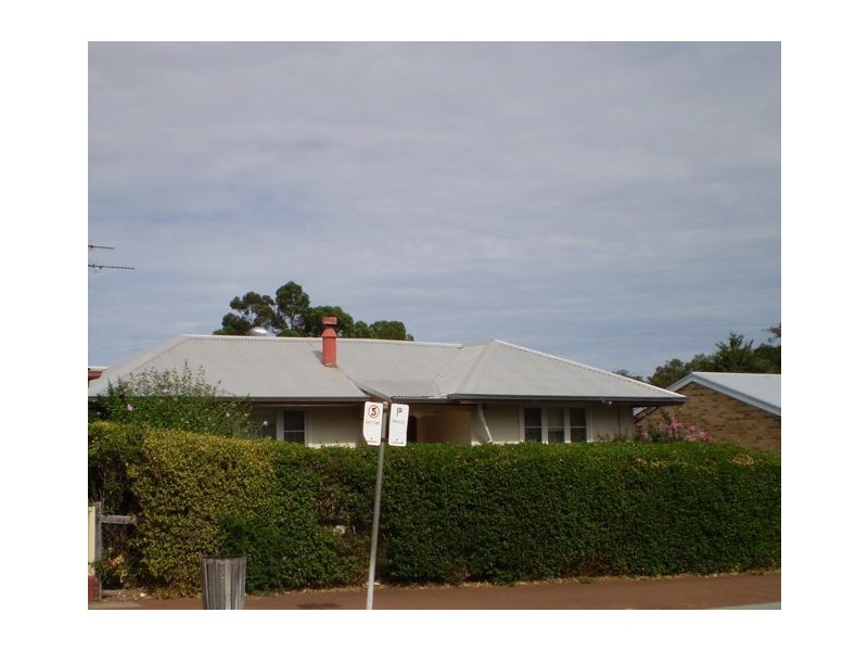 54 Mclarty Street, Dwellingup WA 6213