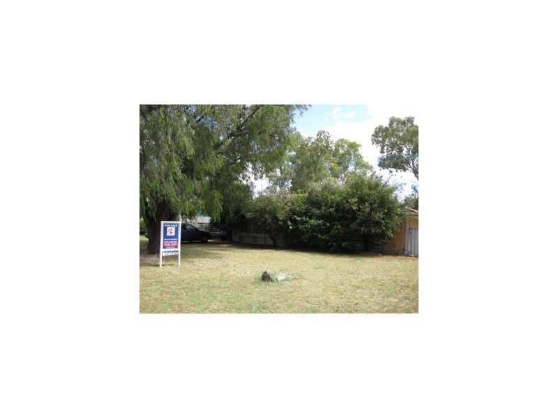 4 Elatine Place, Pinjarra WA 6208