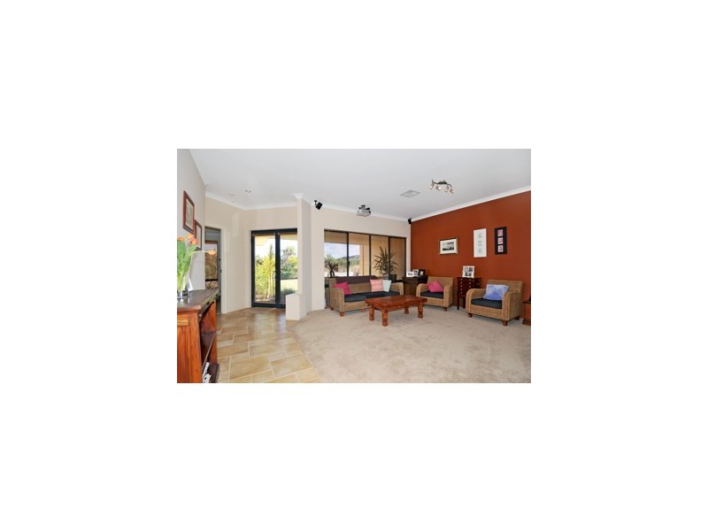 43 Murray Waters Boulevard, Mandurah WA 6210