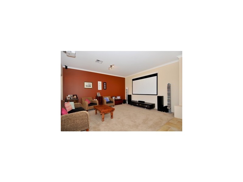 43 Murray Waters Boulevard, Mandurah WA 6210