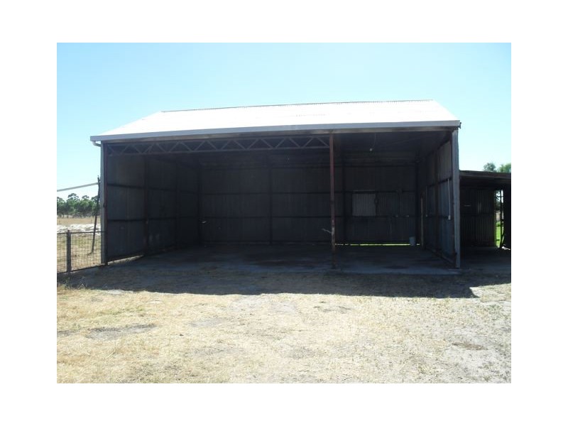 403 Greenlands Road, Pinjarra WA 6208