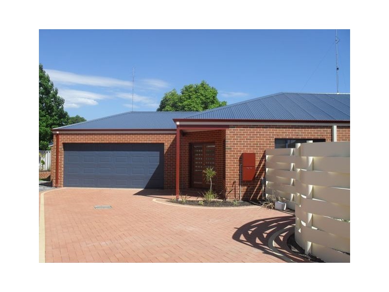 1/3 McKay Avenue, Waroona WA 6215