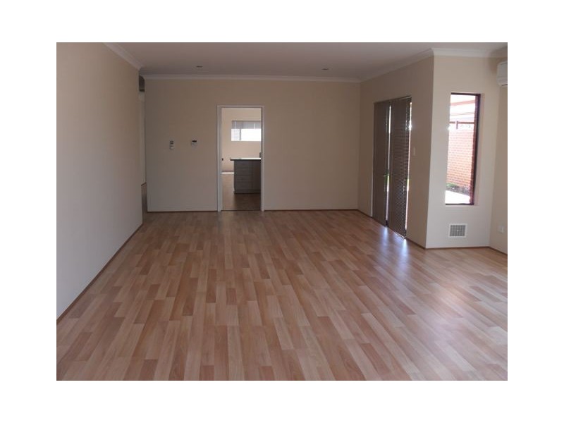 1/3 McKay Avenue, Waroona WA 6215