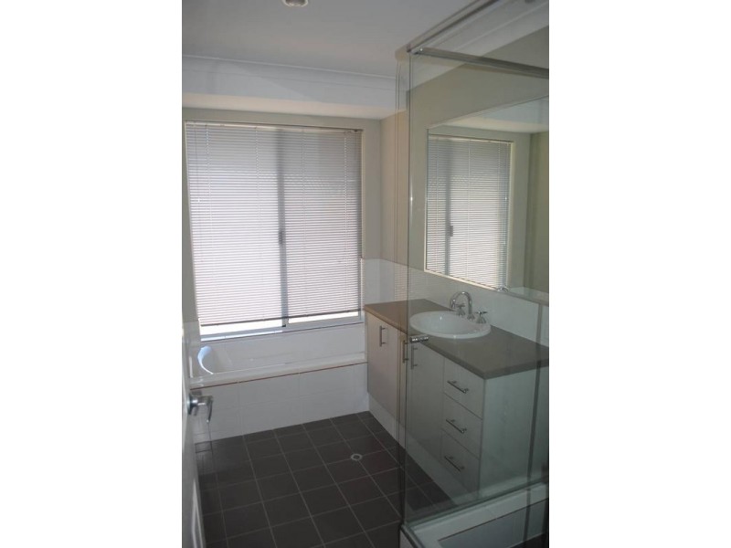 18/70 Rodoreda Crescent, Ravenswood WA 6208