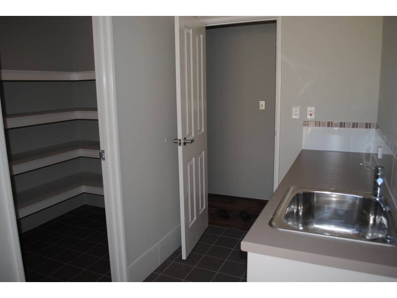 18/70 Rodoreda Crescent, Ravenswood WA 6208