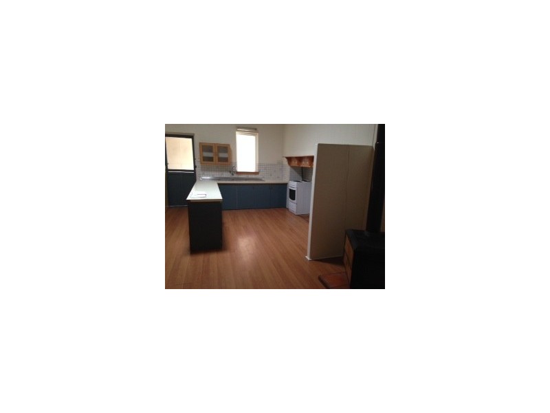 54 McLarty Road, Dwellingup WA 6213