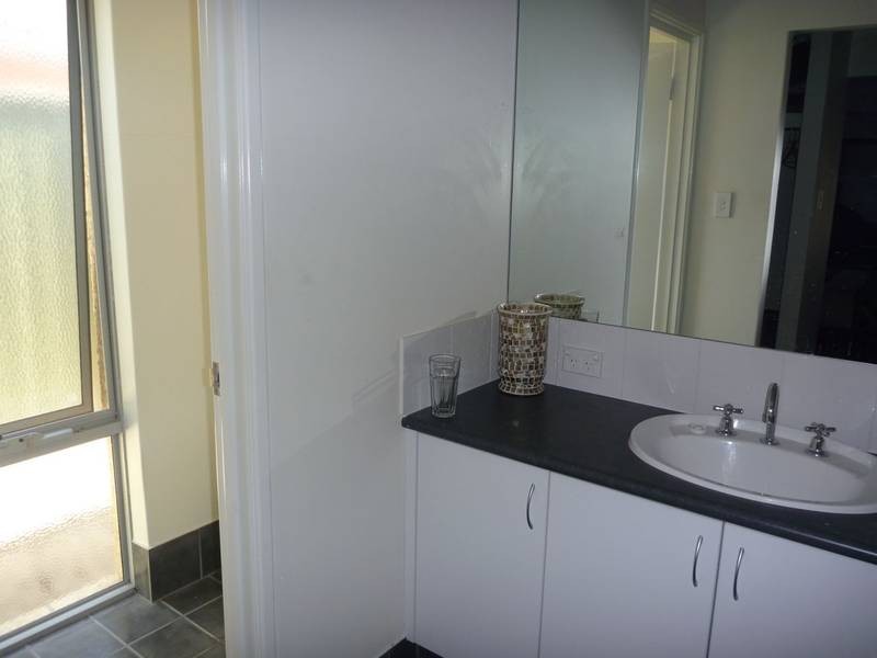 43 Bibbulmun Meander, Ravenswood WA 6208