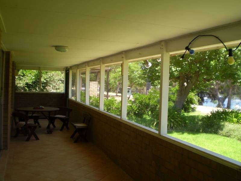 19 Bankisa Terrace, South Yunderup WA 6208