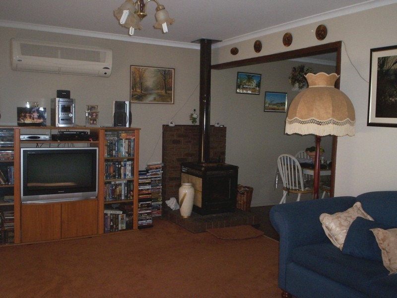 75 Richardson Road, Waroona WA 6215