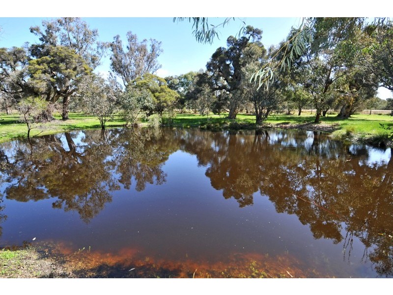484 Dunkerton Road, Barragup WA 6209