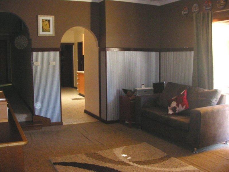 10 Hair Street, Waroona WA 6215