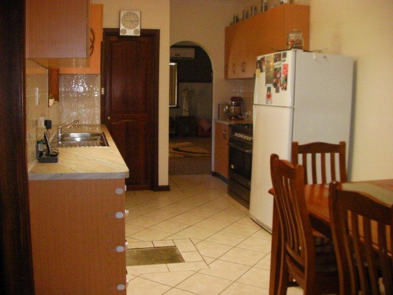 10 Hair Street, Waroona WA 6215