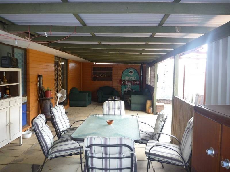 4 Kingia Place, Pinjarra WA 6208