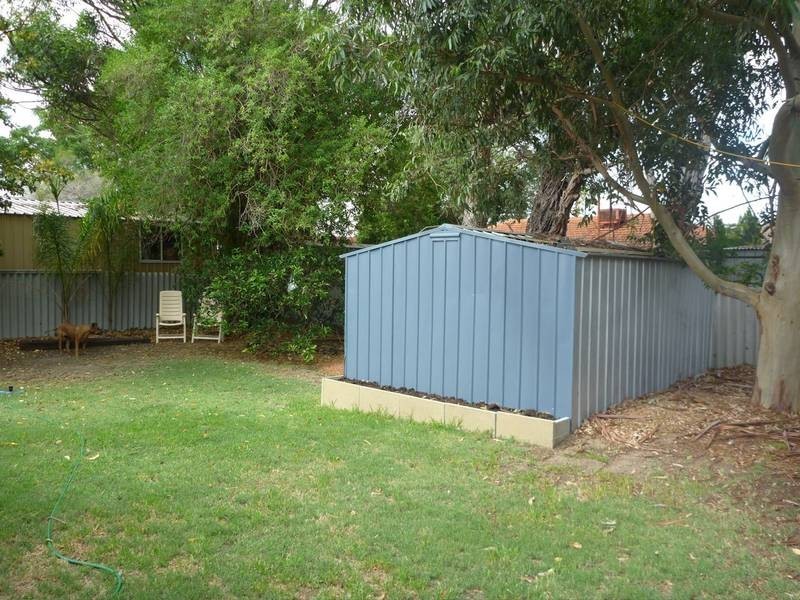 4 Kingia Place, Pinjarra WA 6208