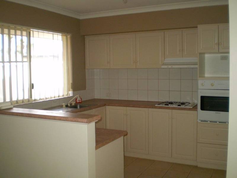 2/23 Hall Street, Mandurah WA 6210