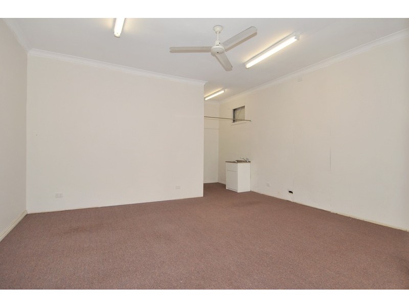 82 South West Highway, Waroona WA 6215