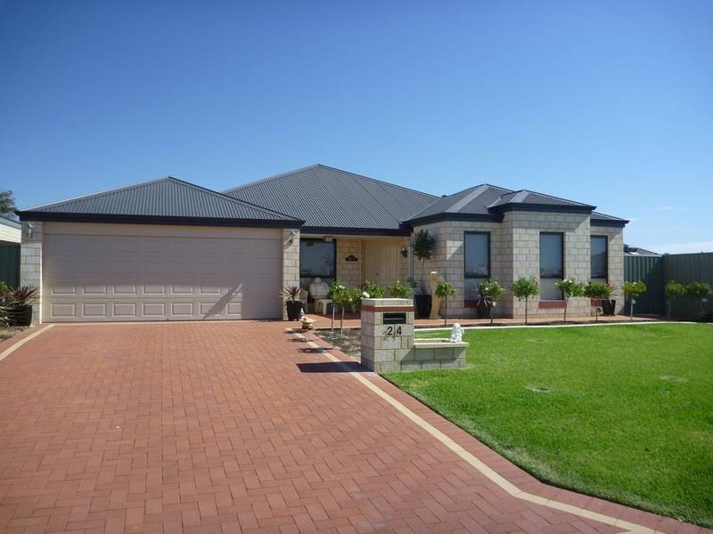 24 Jolly Rambler Boulevard, Ravenswood WA 6208