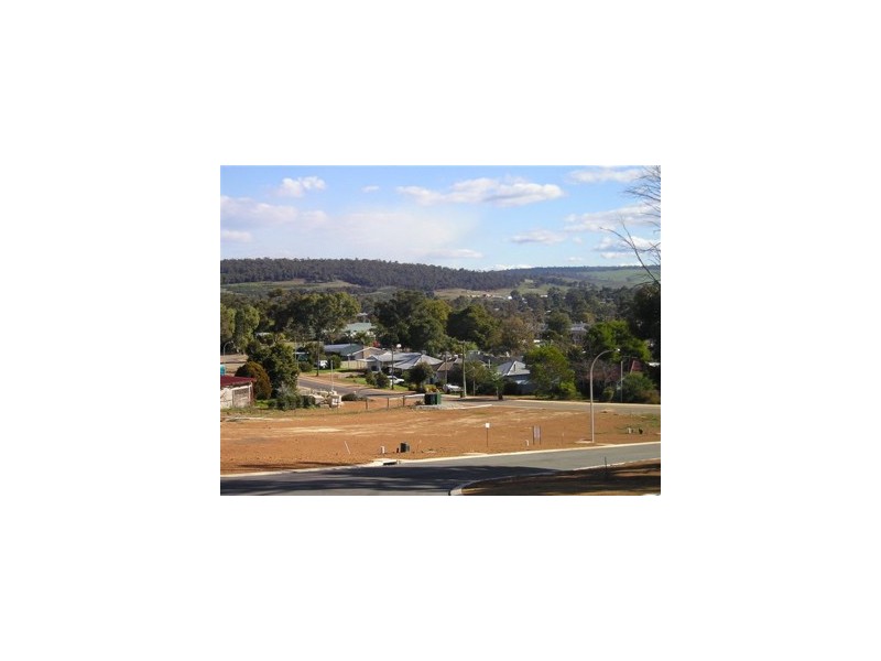 26 Sandalwood Place, Boddington WA 6390