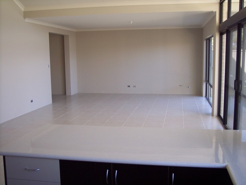 1 Placid Bend, South Yunderup WA 6208