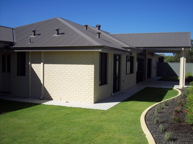 1 Placid Bend, South Yunderup WA 6208