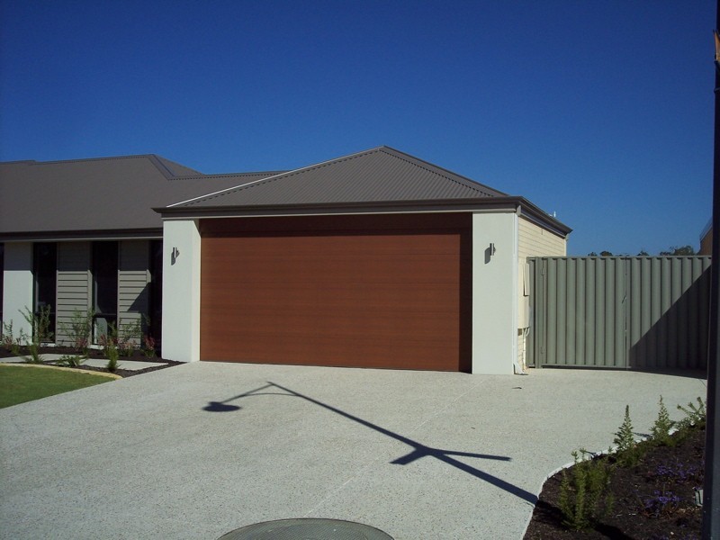 1 Placid Bend, South Yunderup WA 6208