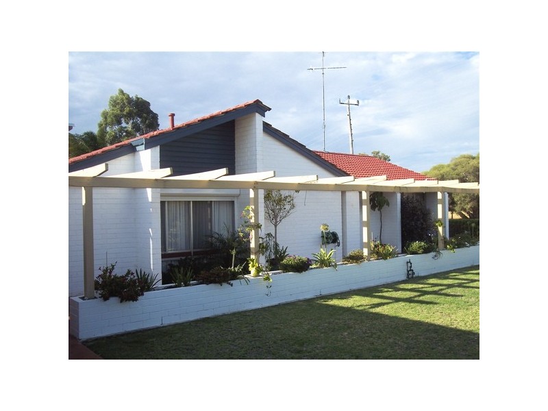 9 Felicia Drive, Pinjarra WA 6208