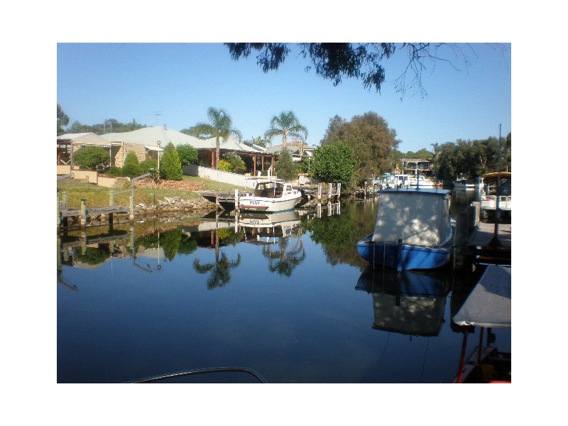 28 Willow Gardens, South Yunderup WA 6208