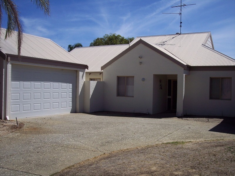 47 Delta Drive, South Yunderup WA 6208