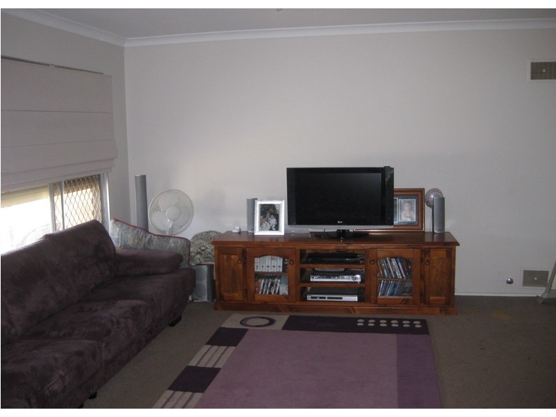 10 Hakea Place, Pinjarra WA 6208