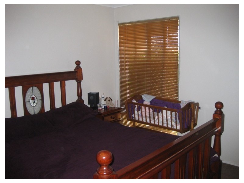 10 Hakea Place, Pinjarra WA 6208