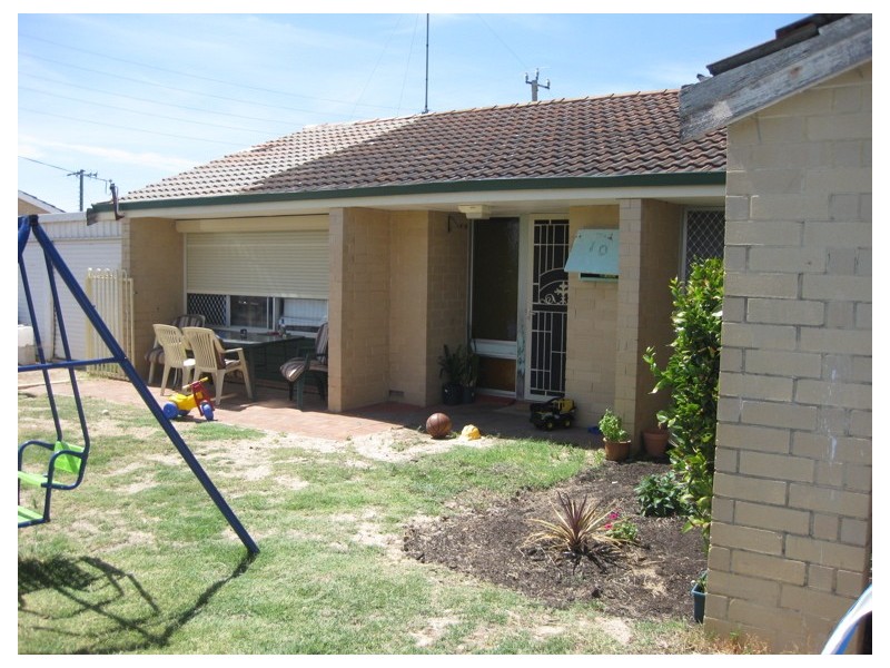 10 Hakea Place, Pinjarra WA 6208