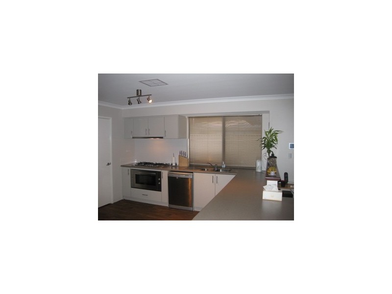 17 Warrior Blvd, Pinjarra WA 6208