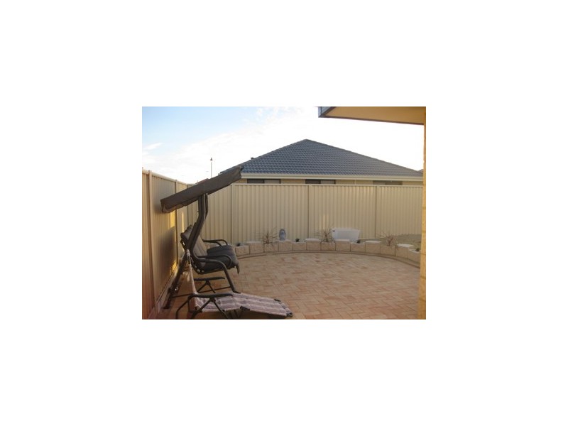 17 Warrior Blvd, Pinjarra WA 6208