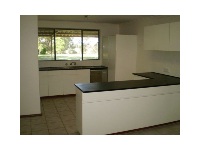 73 Rodoreda Cres, Ravenswood WA 6208