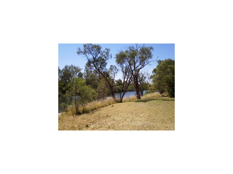 73 Rodoreda Cres, Ravenswood WA 6208