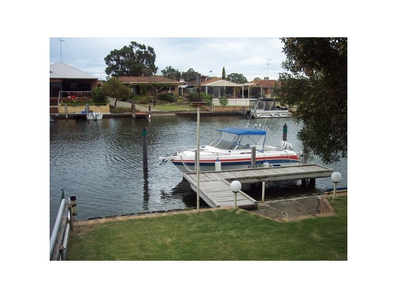 31 Tanderra Place, South Yunderup WA 6208