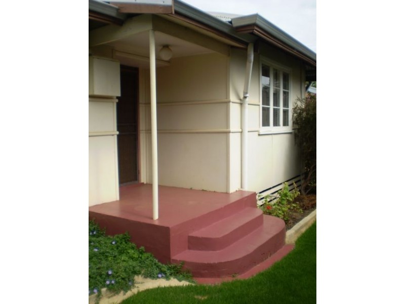 54 McLarty Road, Dwellingup WA 6213