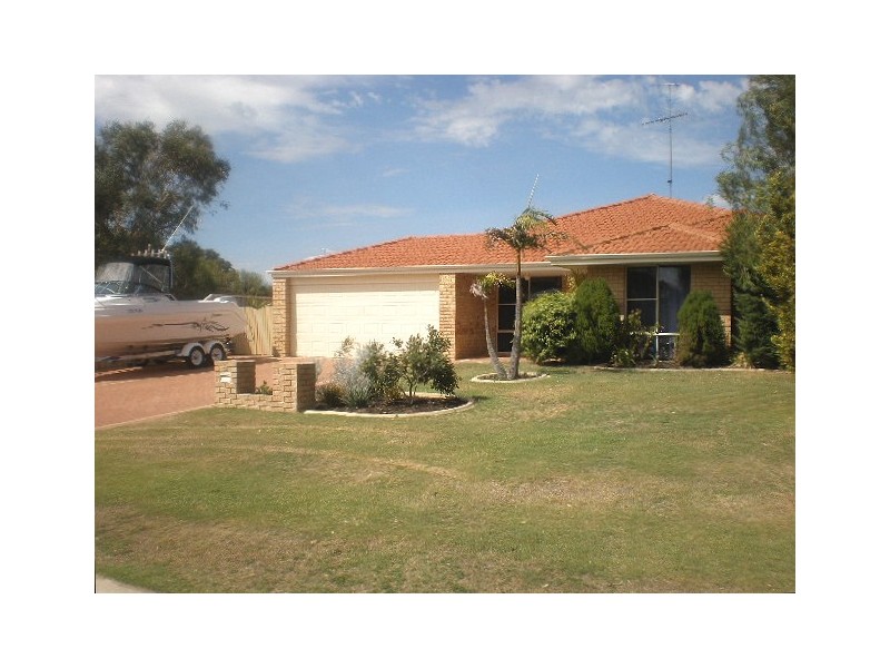 18 Yunderup Road, South Yunderup WA 6208