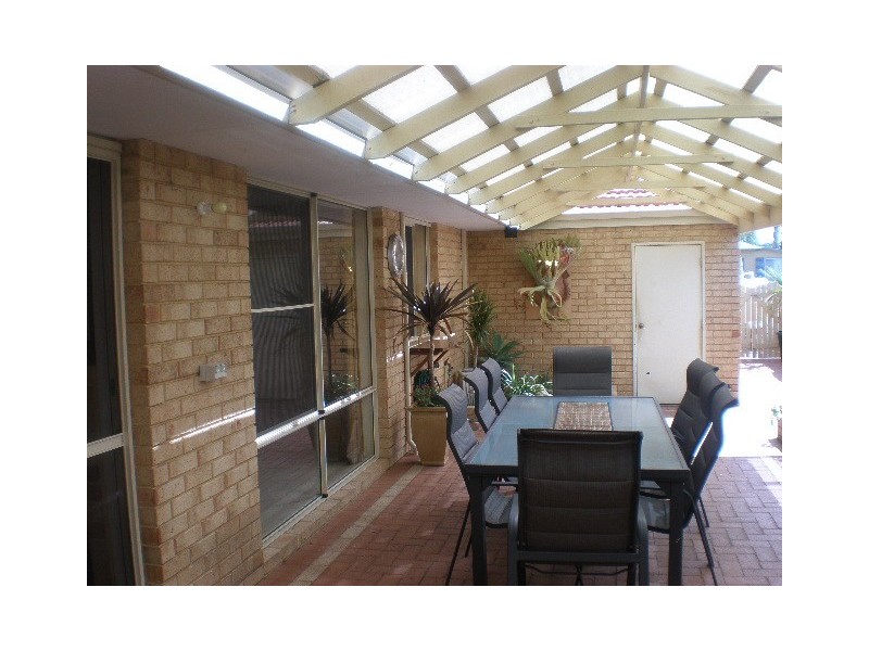 18 Yunderup Road, South Yunderup WA 6208
