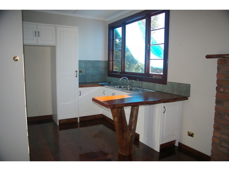 1279 Days Road, Dwellingup WA 6213