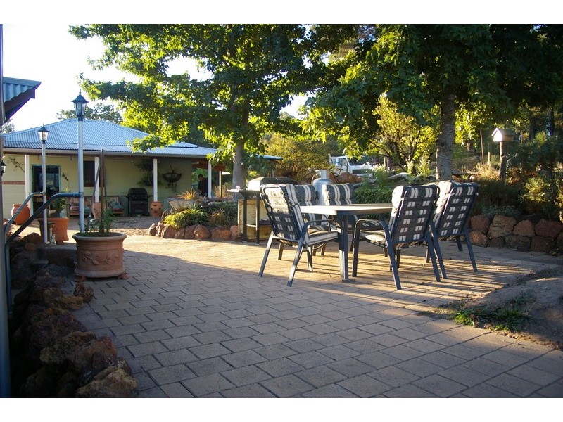 1279 Days Road, Dwellingup WA 6213