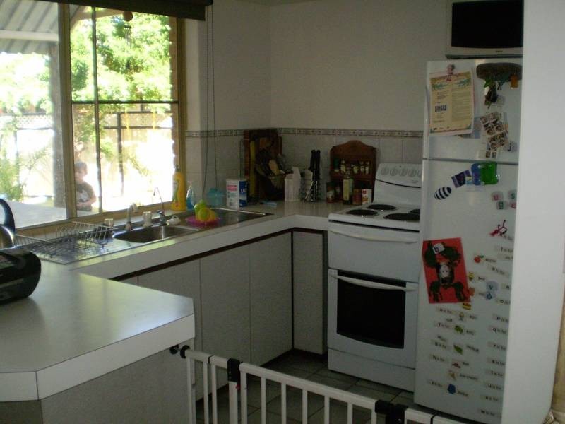 32 Phillips Way, North Yunderup WA 6208