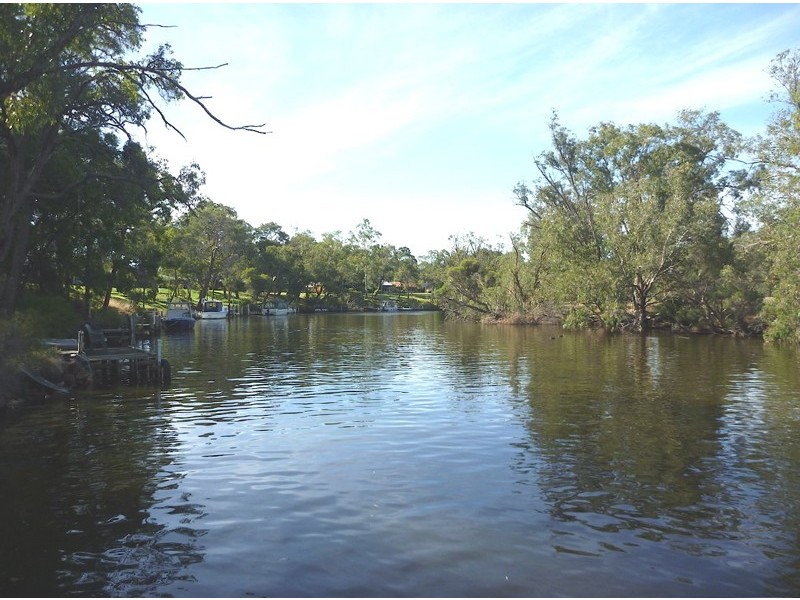 75 Rodoreda Cres, Ravenswood WA 6208