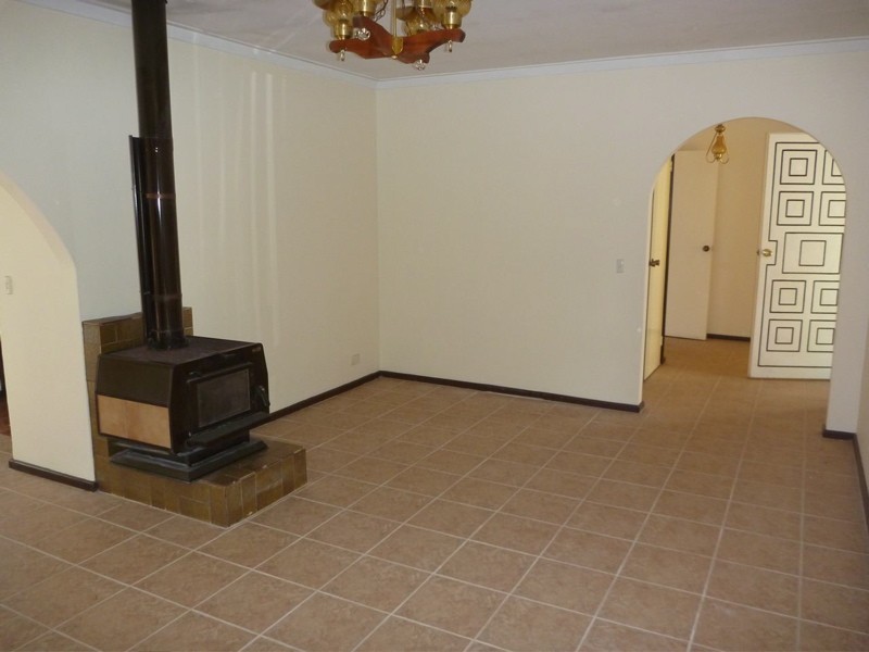 75 Rodoreda Cres, Ravenswood WA 6208