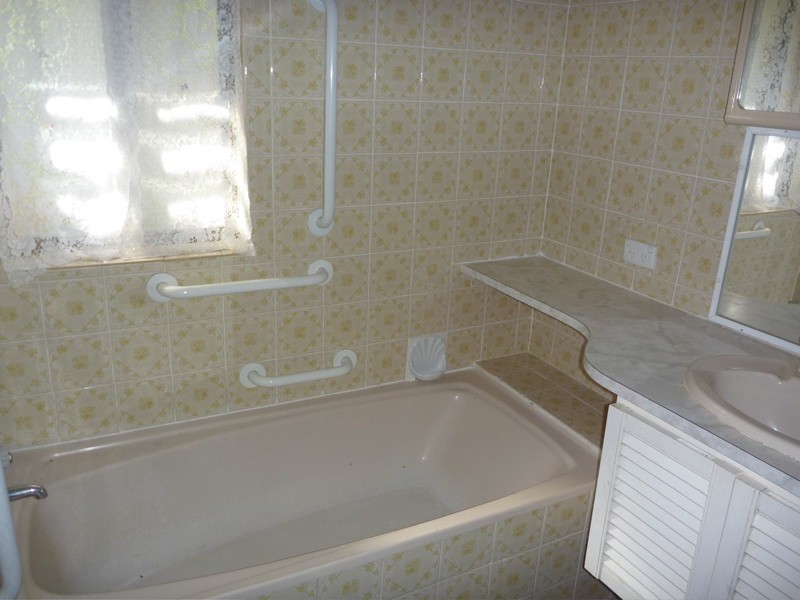 75 Rodoreda Cres, Ravenswood WA 6208