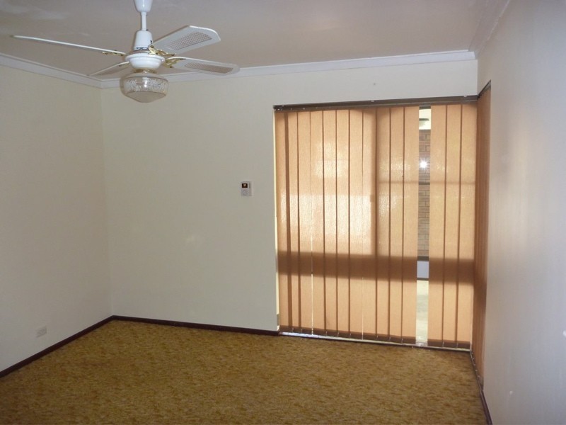 75 Rodoreda Cres, Ravenswood WA 6208