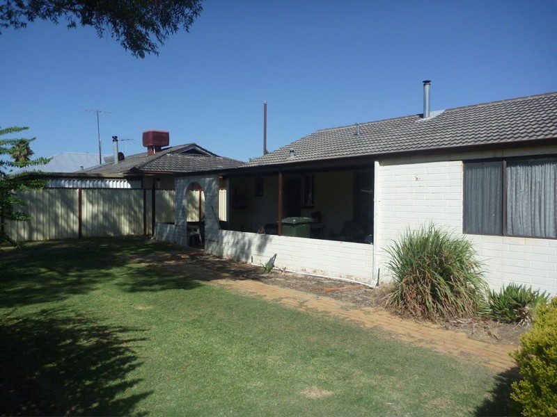 12 Flaveria Place, Pinjarra WA 6208