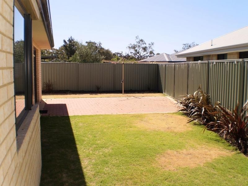 5 Woodstock Turn, Ravenswood WA 6208