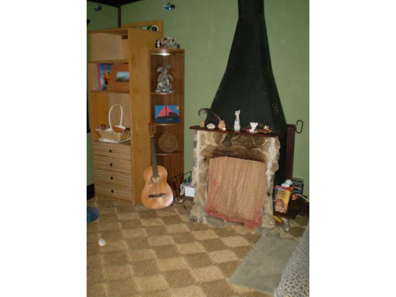 200 Holyoake Road, Dwellingup WA 6213